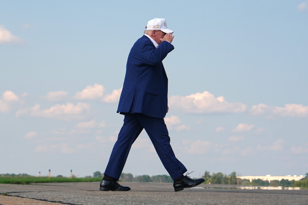 After talks with Iran fizzle, Trump turns back to sanctions