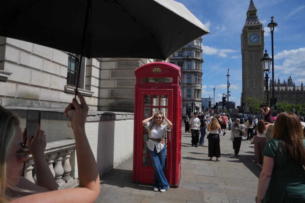 Britain prepares for fifth heat wave as temperatures near records