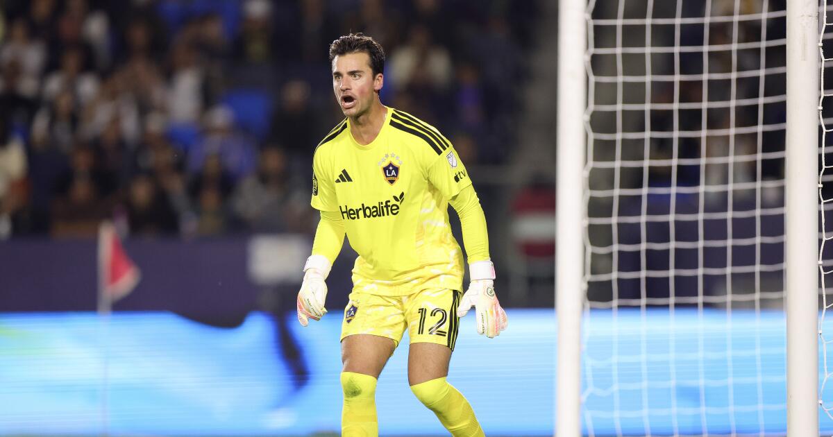 JT Marcinkowski backs Galaxy to a scoreless draw with Dallas