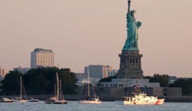 Boat capsizes in New York Harbor, killing woman and infant