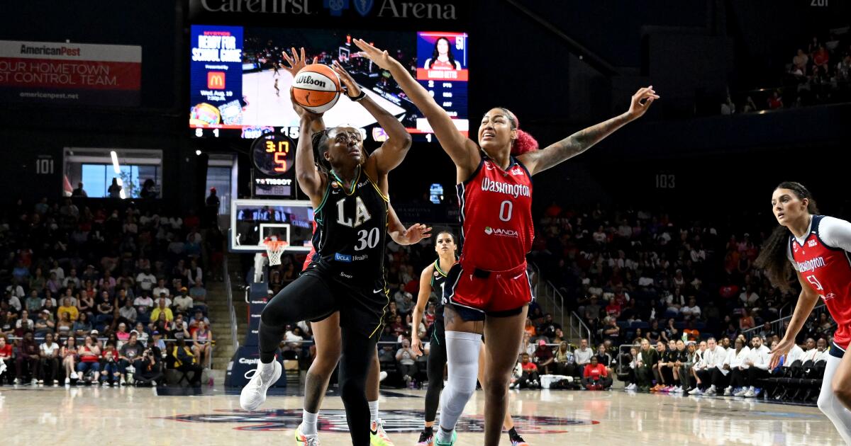 Sparks suffer their fourth straight loss after Mystics rally