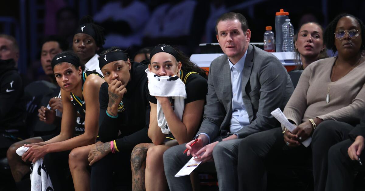 Sparks lose to Dream, get eliminated from playoff contention