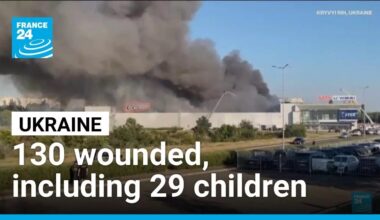 Russian strikes Zelensky's hometown in Ukraine, killing 15 people, wounding 130 • FRANCE 24