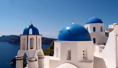 Blue domes of Santorini, Greece [OS][OC][3648x2736]