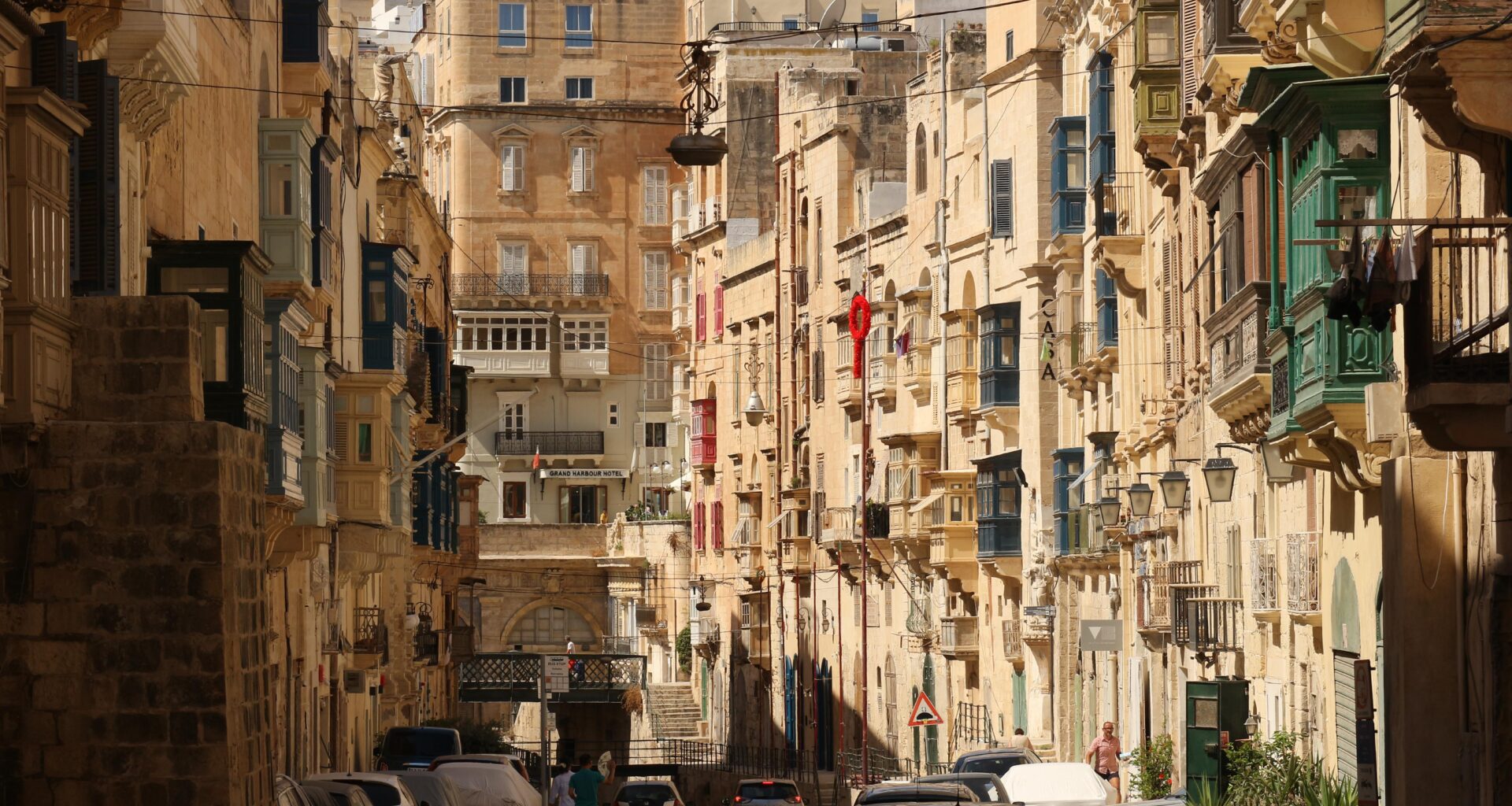 Street in Valletta, Malta [OS][OC][5184x3456]