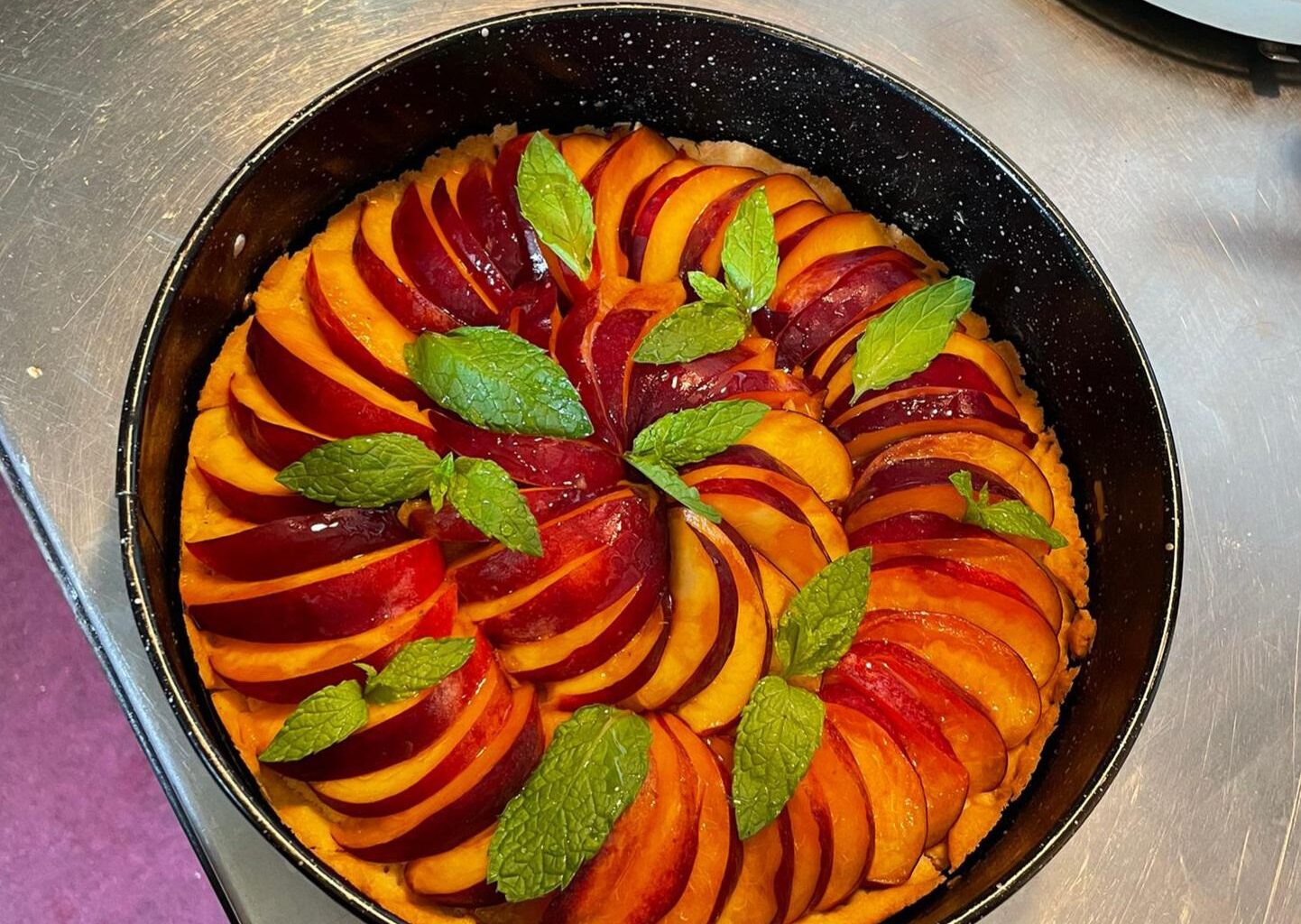 Tarte à la crème d' amande & nectarines