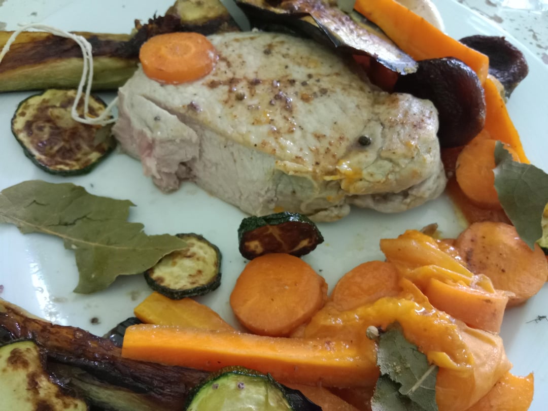 Rôti de porc aux abricots