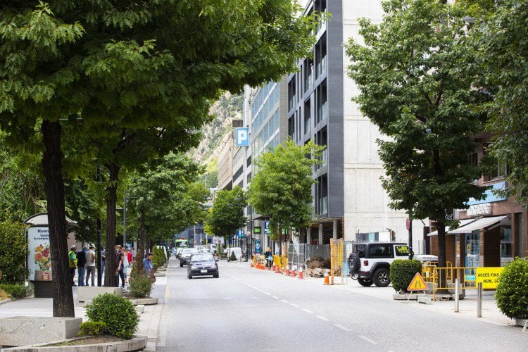 Passa a disposició judicial un conductor que ha atropellat un vianant de matinada i ha donat positiu d'alcoholèmia