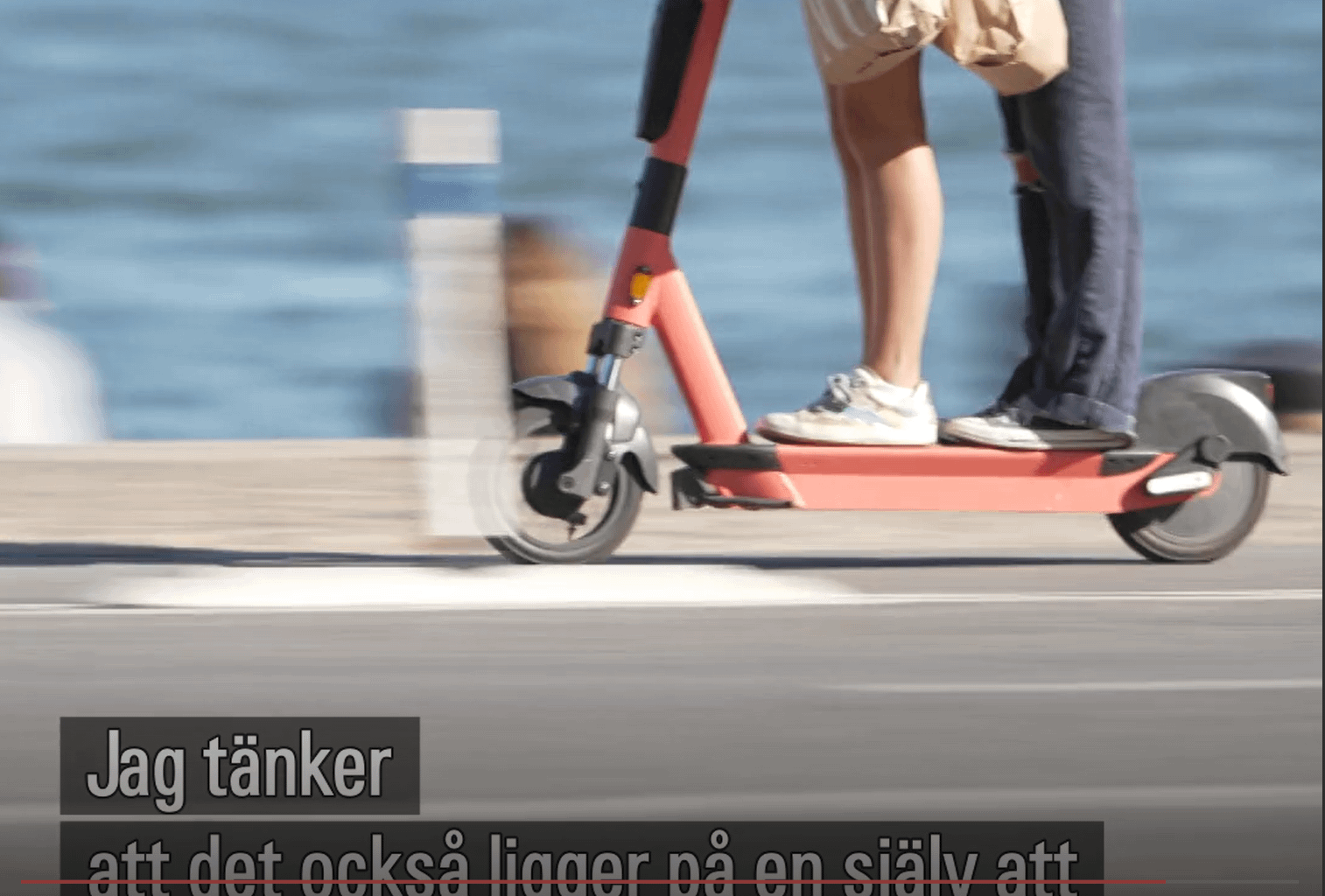 När SVT filmar personer som begår ett brott i ett klipp om elsparksolyckor