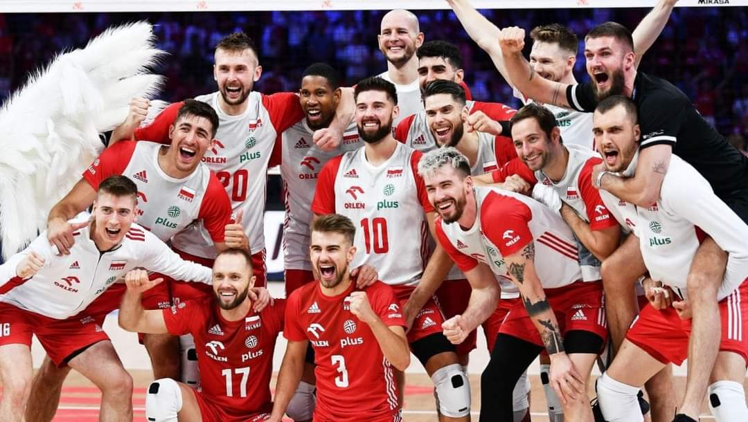 Poland becomes new volleyball champions of Europe, beating Italy 3:0 in the final in Rome.