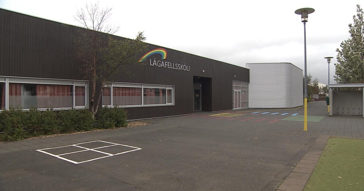 Gagnaleki í grunnskóla og kennari í leyfi