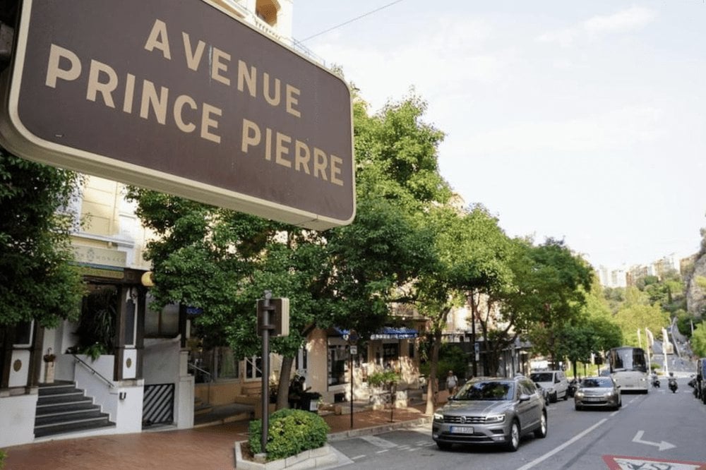 How best to perfectly time road works for maximum pain, on the day schools open.