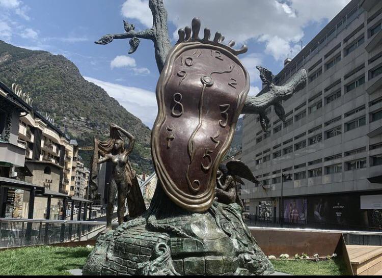 I’m an American from Alabama. I found your clock, please explain.