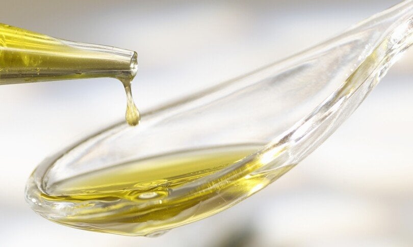 Crolla la produzione di olio d'oliva nel mondo (e i prezzi salgono del 42%)