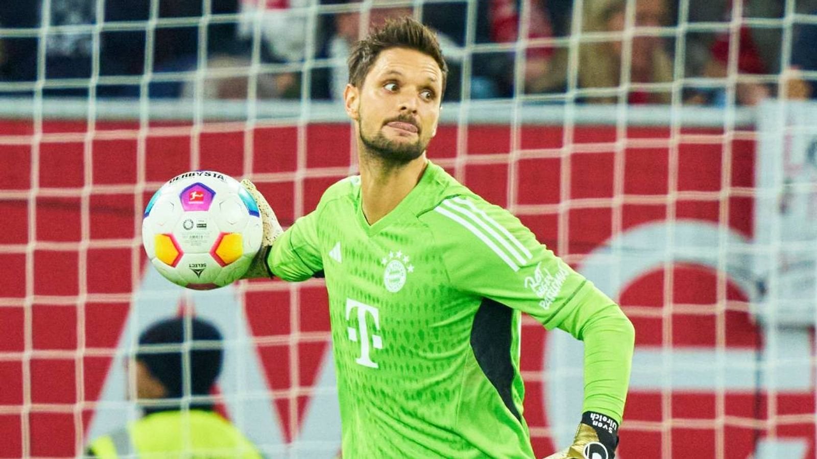 Sky Info: FC Bayern verlängert mit Neuer-Ersatz Sven Ulreich