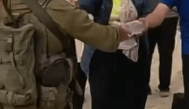 Video from Gaza shows humanitarian passageway by IDF soldiers to provide food and medicine to Palestinian civilians