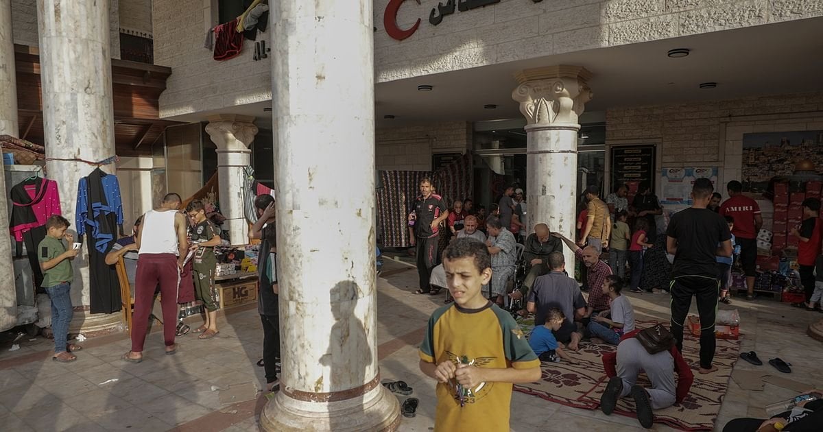 Un bombardement sur une école accueillant des déplacés aurait fait plus de 50 morts à Gaza - rts.ch