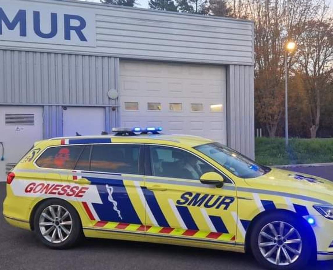 Gonsesse mur - milf car