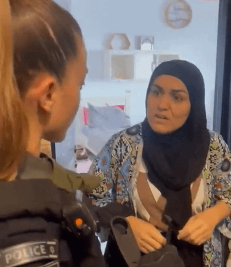 Les arabes Israéliens sont dorénavant arrêtés pour avoir scroller sur Twitter.