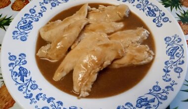 Aiguillettes de poulet, sauce Robert