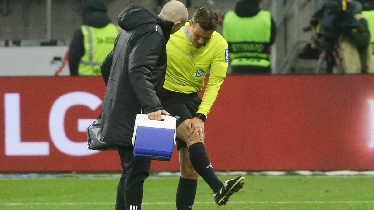 Verdacht auf Kreuzbandriss: Schiedsrichter Brych erlebt bitteres Rekord-Spiel