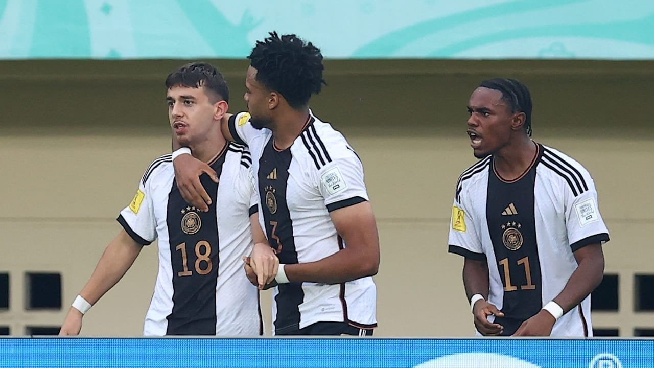 U17-WM: Deutschland siegt dramatisch im WM-Achtelfinale gegen die USA!