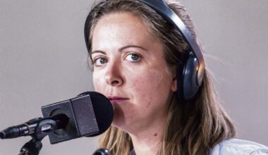 Charline Vanhoenacker « mise au repos par son médecin » après des menaces de mort - L'Humanité