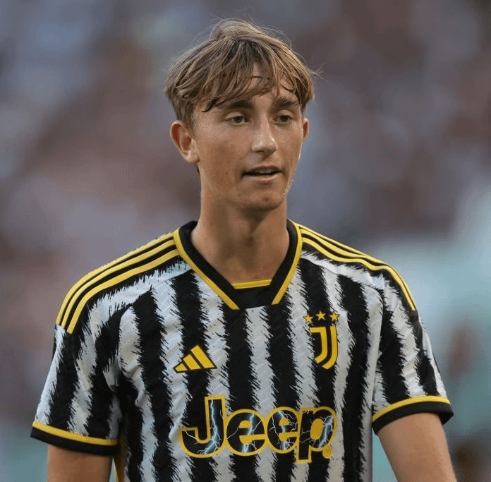 Nico Schira | Frosinone wanted Dean Huijsen on loan for January but Juventus rejected