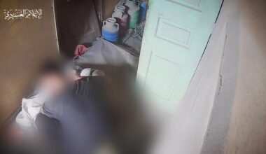 Hamas Fighters Booby-Trap Tunnel And Lure Israeli Soldiers To Their Deaths