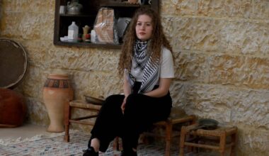 Guerre Israël-Hamas : l'icône palestinienne Ahed Tamimi, 22 ans, arrêtée pour "incitation au terrorisme"
