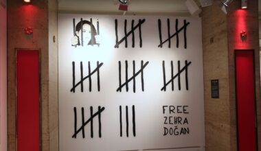 Les tyrans aussi lisent les poètes : épisode • 4/4 du podcast La poésie, arme de réenchantement massive