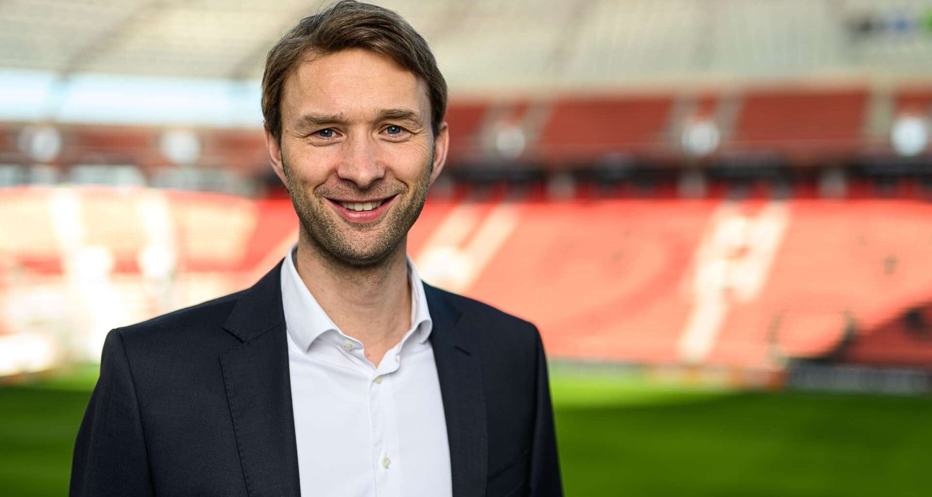 Offiziell: Bayer 04 bindet Geschäftsführer Sport Simon Rolfes bis 2028