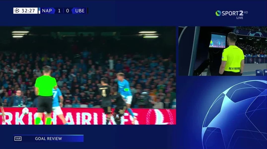 Referee's move confirming Napoli's goal was disallowed due to a foul by Giovanni Di Lorenz