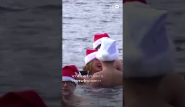Berliner Weihnachtsschwimmen zieht wieder dutzende Hartgesottene an | DW Nachrichten