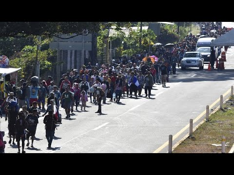 Mexique : la caravane de migrants progresse vers les États-Unis