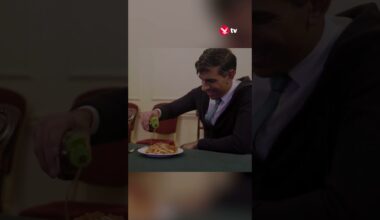 Rishi Sunak stars in bizarre Home Alone skit #news #shorts