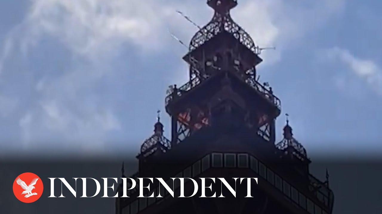 Blackpool Tower 'fire' found to be orange netting blowing in wind