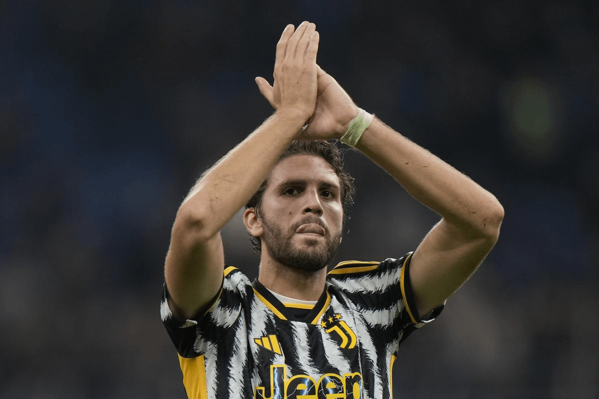 Manuel Locatelli | Inter are very strong but it's clear that the word scudetto is there in the Juventus locker room.
