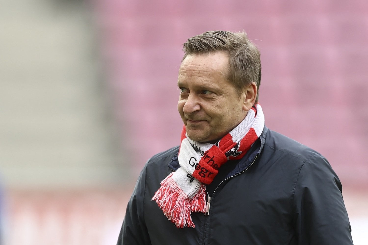 Horst Heldt über Rückkehr zu Schalke: „Selbstverständlich bereit zu helfen“