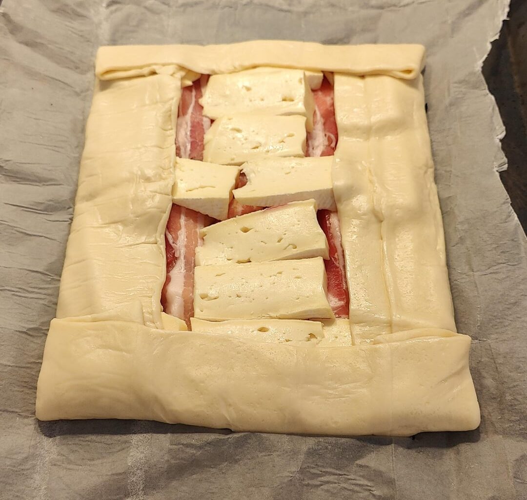 Croustade lard, roblochon et pommes