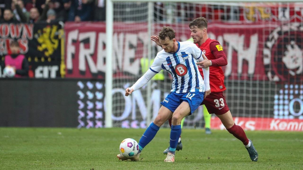 Rot nach VAR-Einsatz: Hertha BSC dreht Spiel beim 1. FC Kaiserslautern