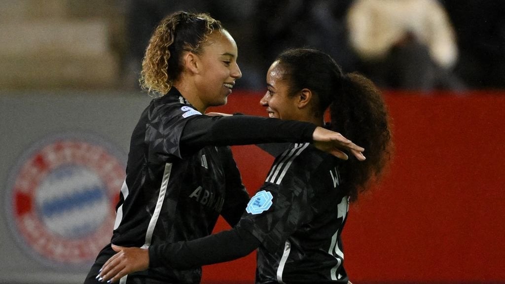 Ajax (W) impress with draw against Bayern in Munich: 1-1