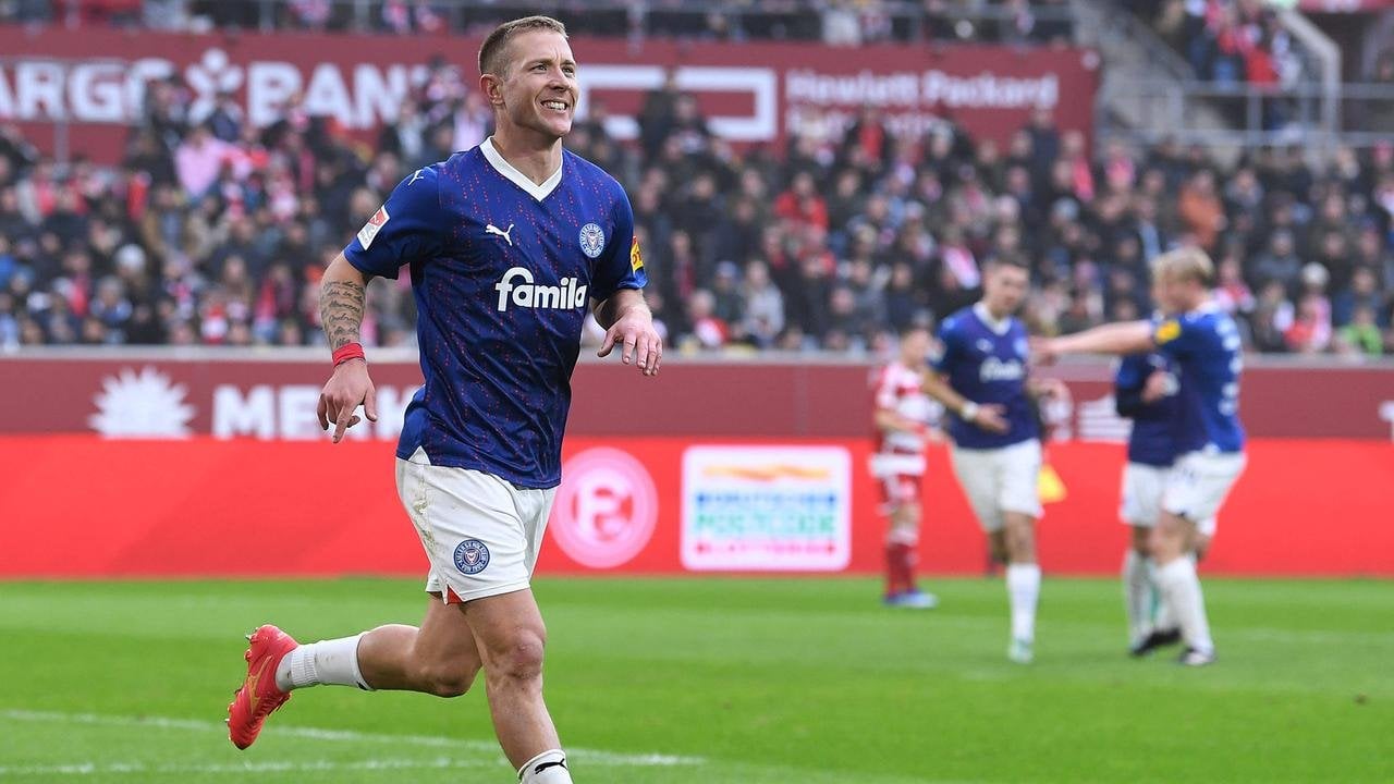 "Störche" klettern auf Platz zwei: Kiel gewinnt Topspiel in Düsseldorf