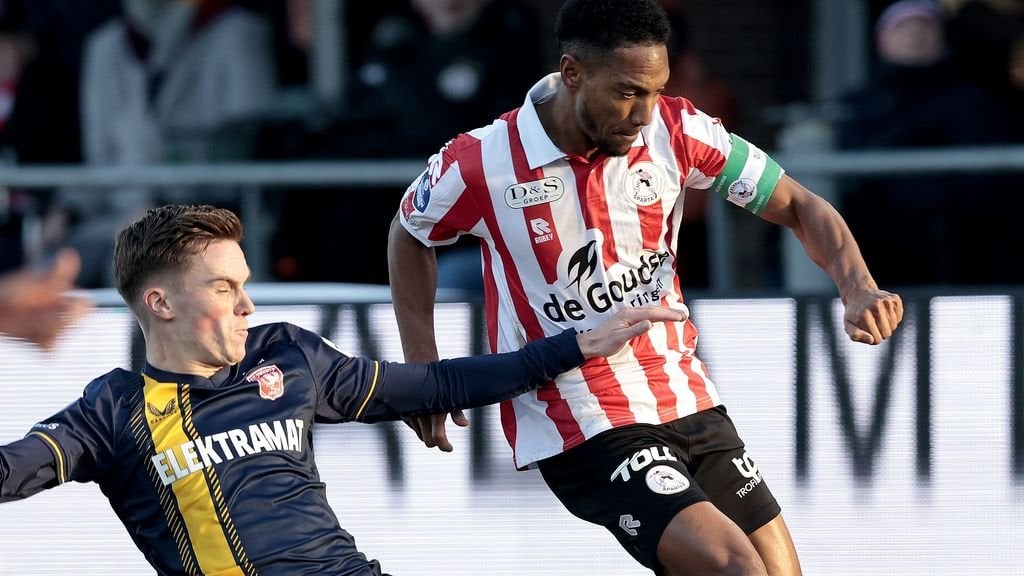 Ten men Spartans let win slip against sloppy FC Twente