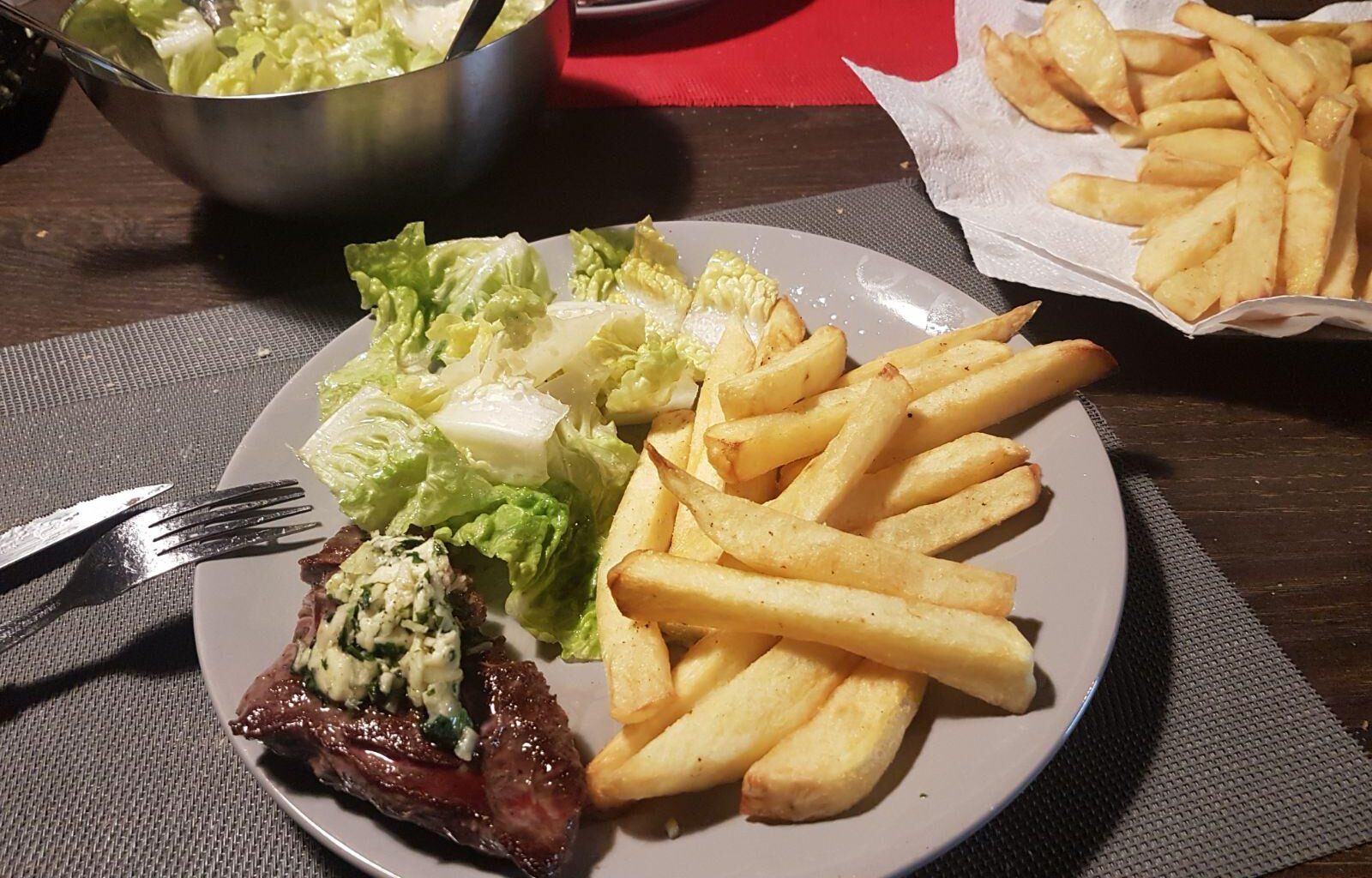 Le bon vieux steak frites salade !
