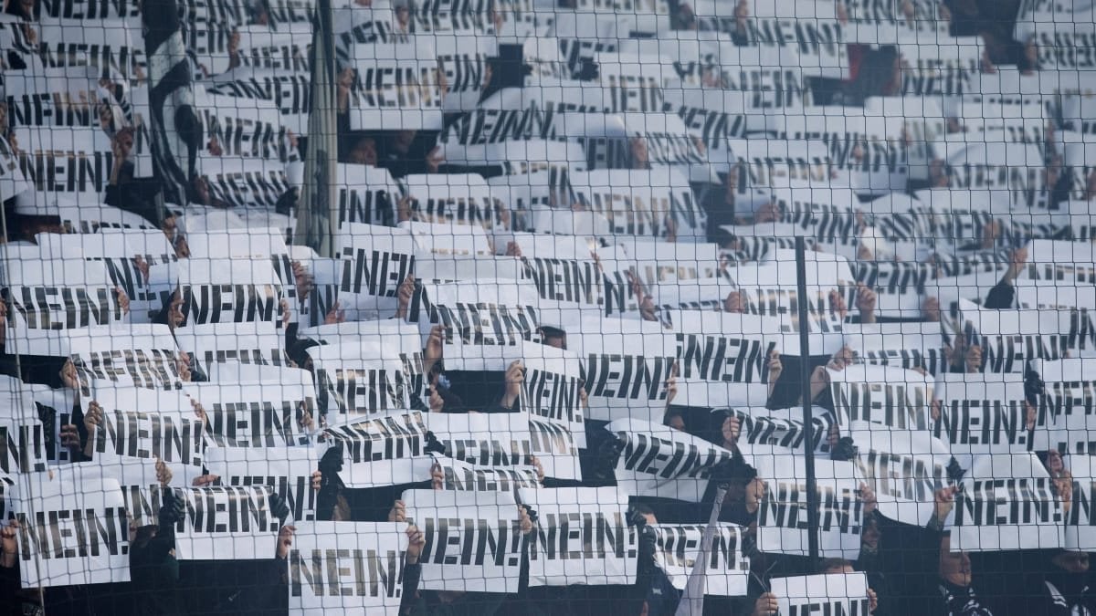 Protest gegen Investorendeal: Fanszenen kündigen Stimmungsboykott am Wochenende an