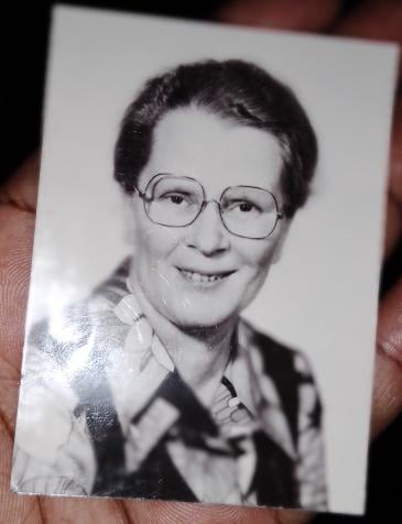 An Angel in Kuopio: How Eva, Aiti, Became the Lifesaver for My Dad, a Zimbabwean Dental Student in the 90's ✨