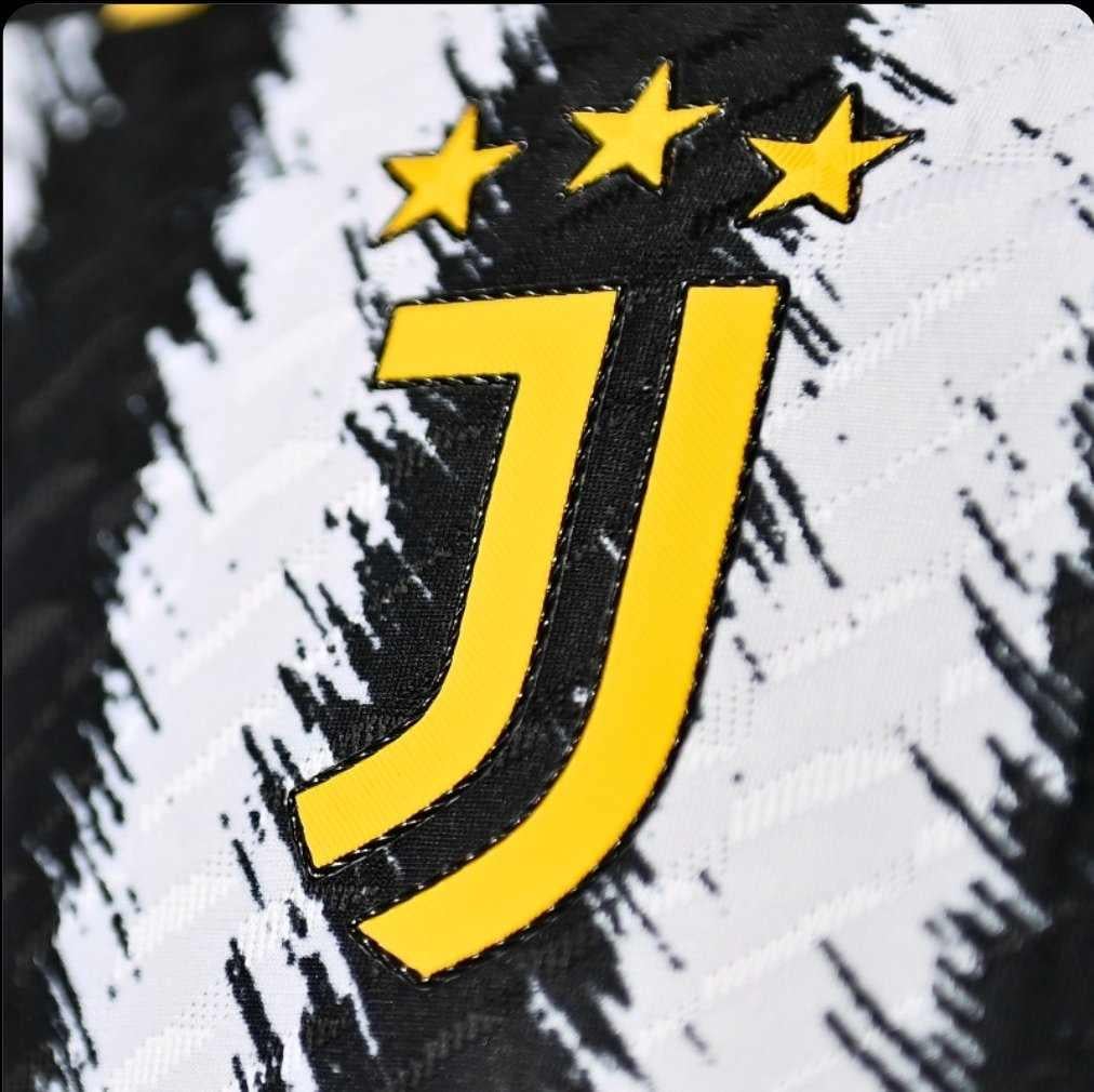 Almost 7 years have passed since Juventus introduced this logo. What do you think of it now?