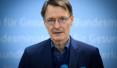 Bundesgesundheitsminister Lauterbach hofft auf Meisterschaft von Bayer Leverkusen: "Die Ära Bayern München braucht endlich den Abpfiff. Außerdem gewinne ich dann eine Wette."