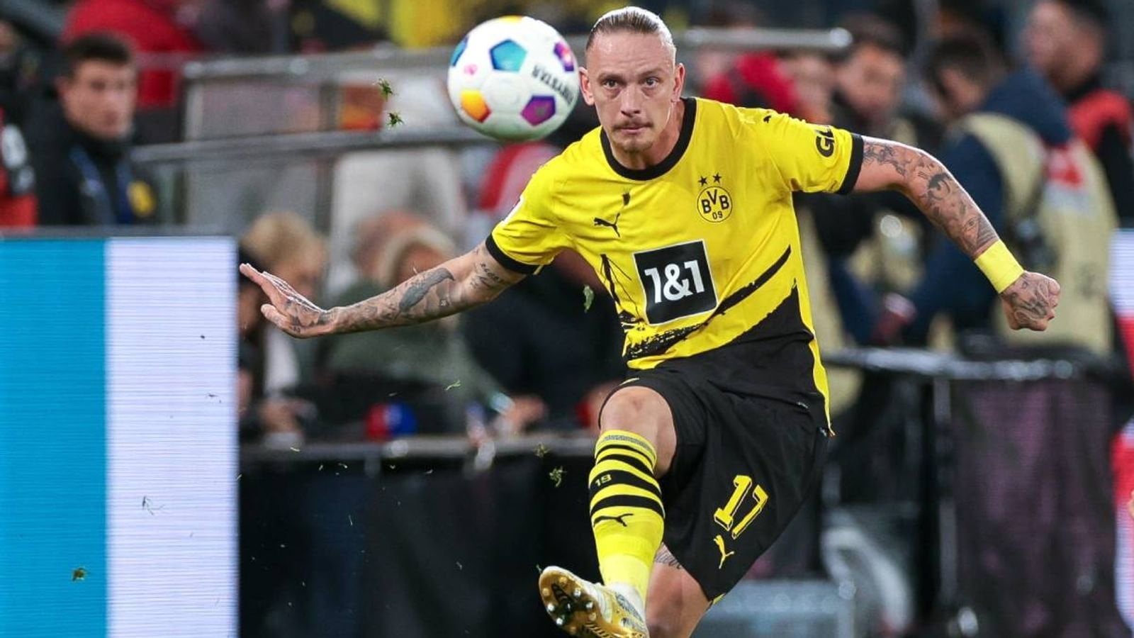 Sky Info: BVB will Vertrag von Marius Wolf im Sommer auslaufen lassen - Spieler zeigt Interesse an Wechsel nach Saudi-Arabien oder Katar